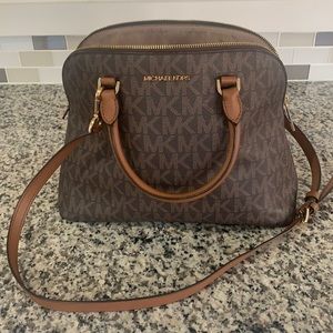 Michael Kors purse brown